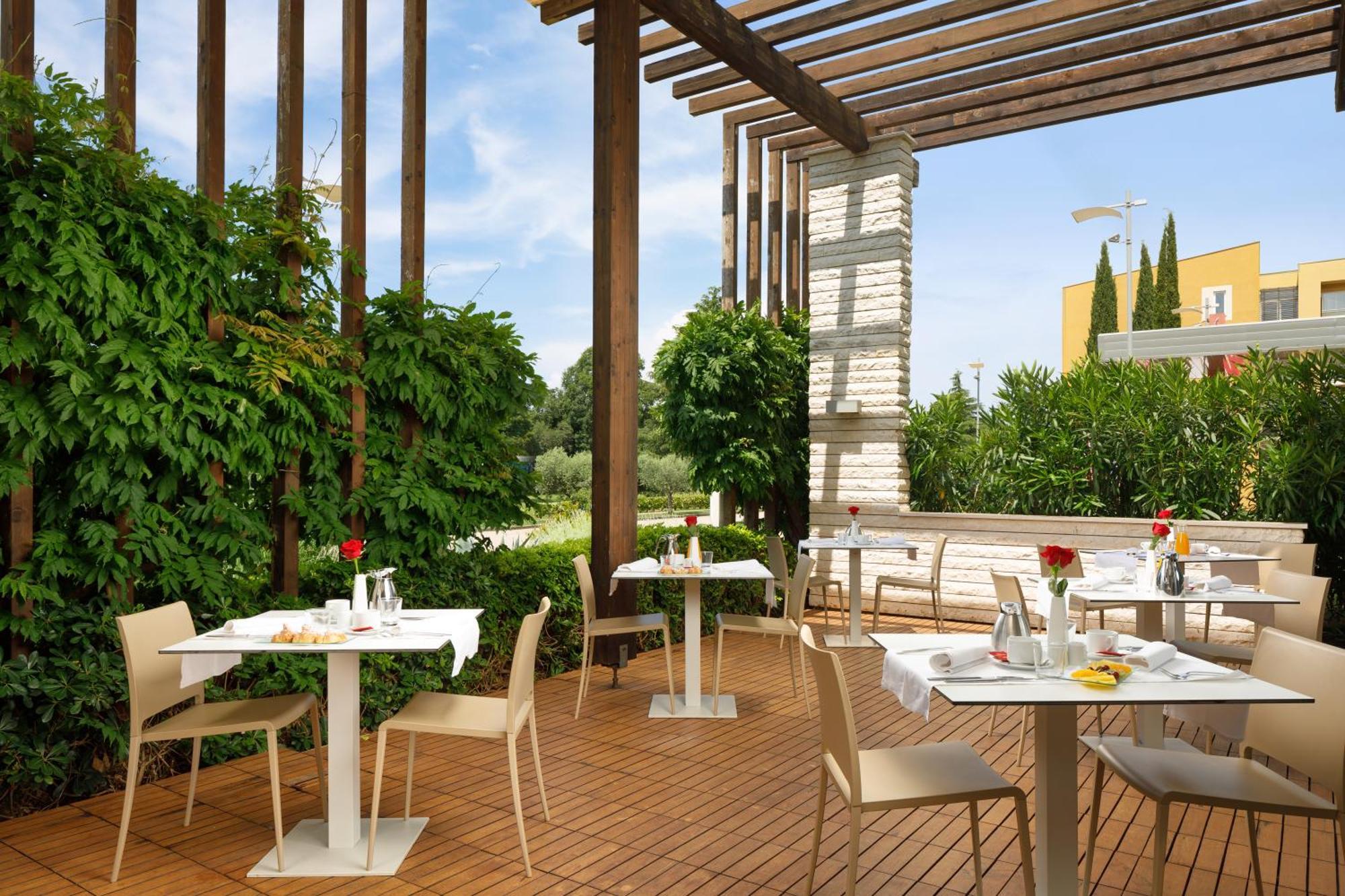 Residence Garden Istra Plava Laguna Umago Esterno foto