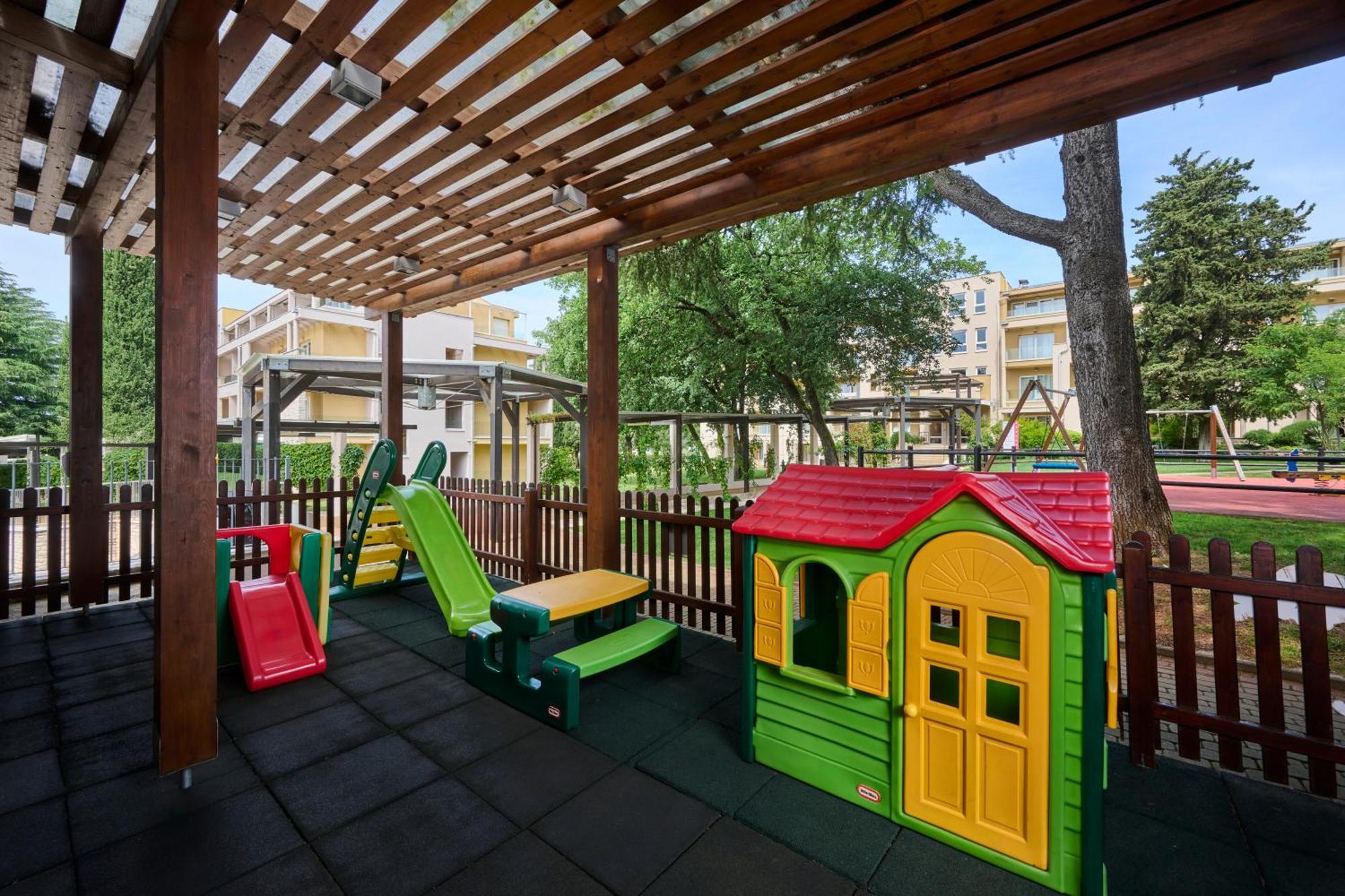 Residence Garden Istra Plava Laguna Umago Esterno foto